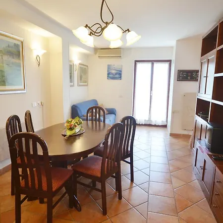 Διαμέρισμα Toro Sea View *